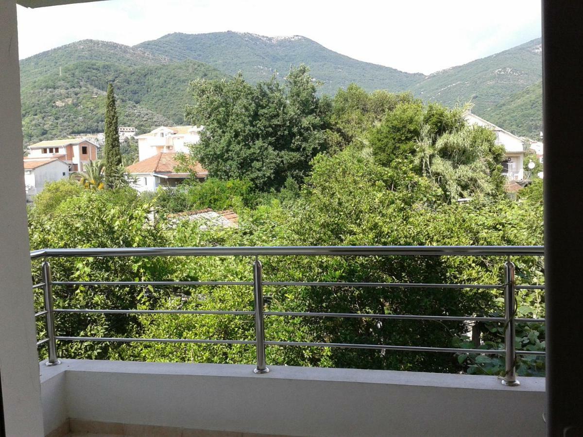 Apartments Lanterna Tivat Exteriér fotografie